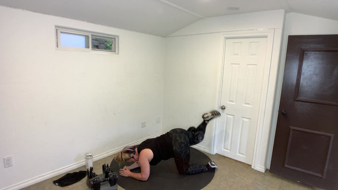 Total Body Strength with Holly